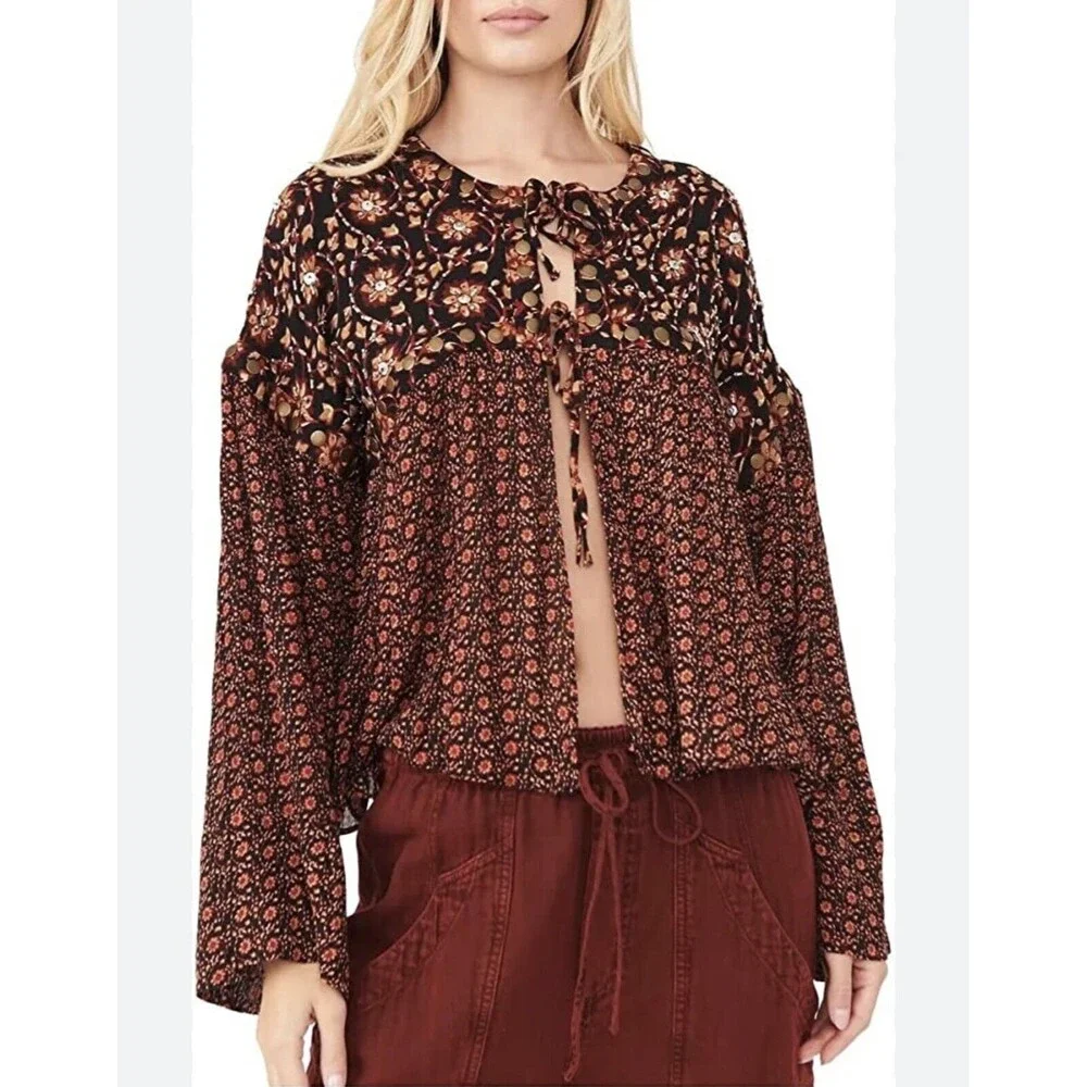 Free People Women's Malia Embellished Floral Babydoll Top Black Combo medium